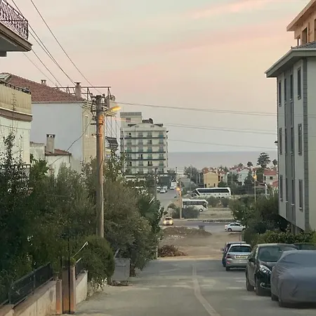 Schone 1-zimmer Ferienwohnung Unmittelbar Am Meer Ayvalı